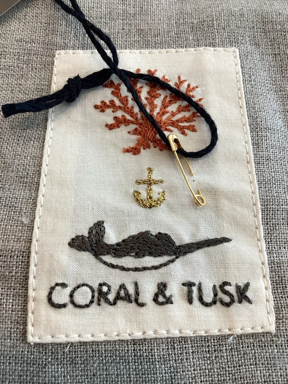 Coral & Tusk Pinecone Chipmunk Dish Towel Embroidered Linen New Anthropologie